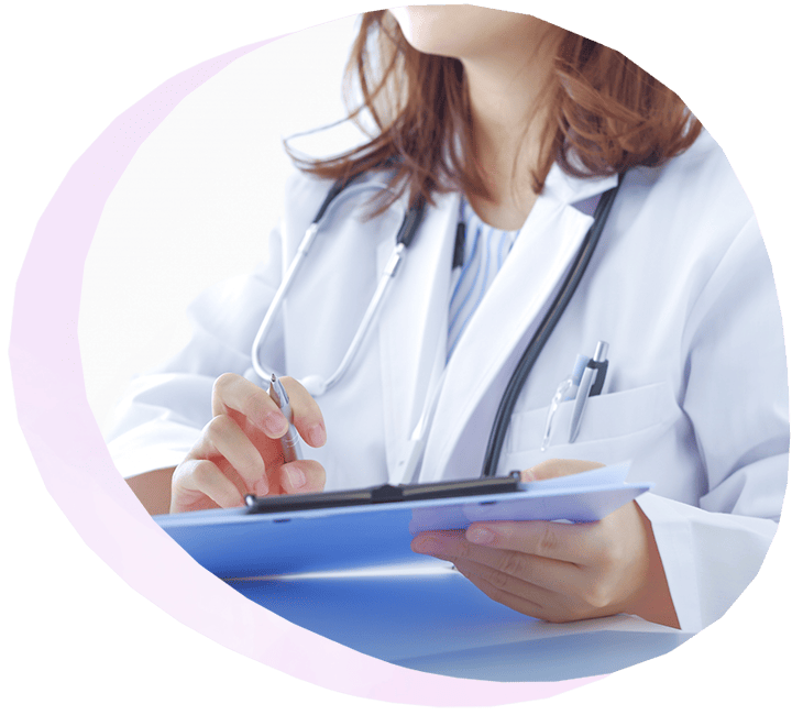 皮膚科専門医による安心の治療